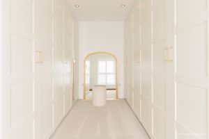 Photo 25- click for photo gallery